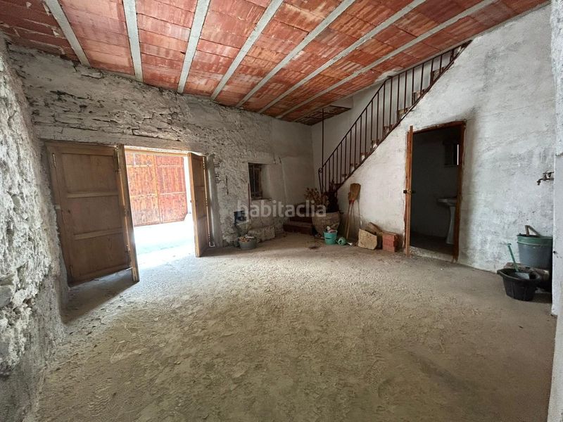 Foto 93b542e8-1242-43f1-9923-f04db65868af. Casa a Cinctorres