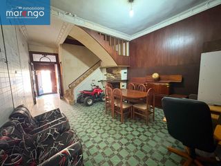 House in Avenida Alemania-Italia. Buscas una casa diferente en vilareal.  esta es tu casa, da una