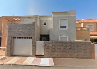 Reihenhaus in Calle campomanes 24. Vivienda unifamiliar en roquetas de mar