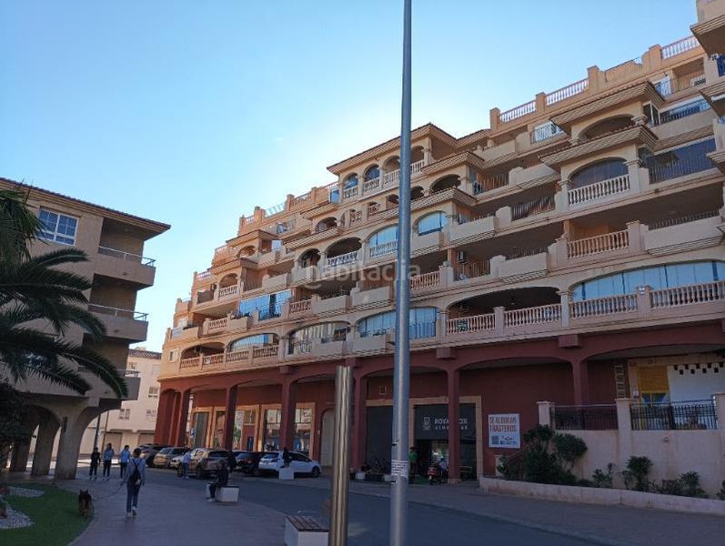 Foto cf8f7b55-42e1-44b4-8b6e-a7486330eb91. Flat in calle raquero 5 in Almerimar Ejido (El)