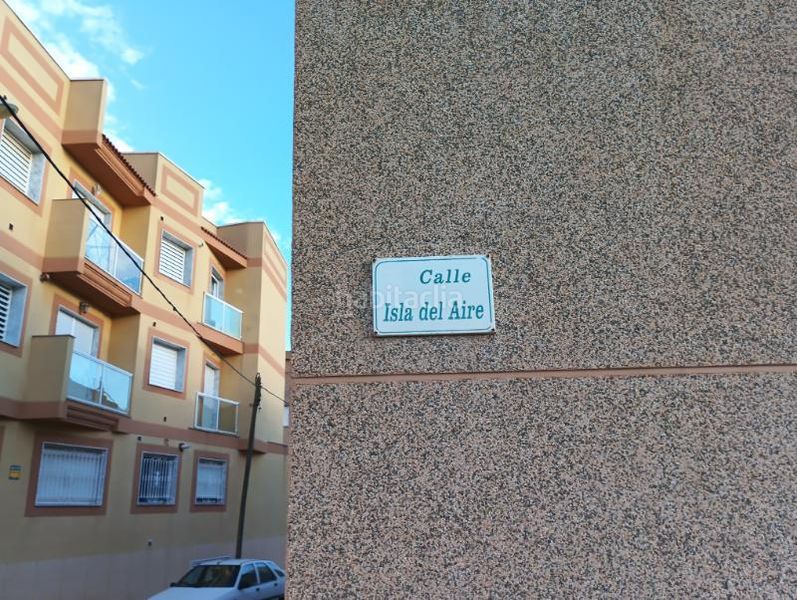 Foto e5b07b82-d4ff-47c9-ae1a-460d64ede229. Casa adossada a calle isla del aire 24 a Las Cabañuelas Vícar