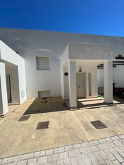 Maison jumelée à Carrer de segovia 11. Vivienda dúplex en urbanización roca llisa (ibiza)
