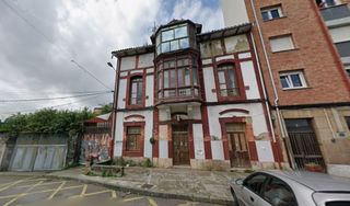 Edifici a Camino la fuente 6. Subasta de conjunto inmobiliario en villalegre, avilés (asturias