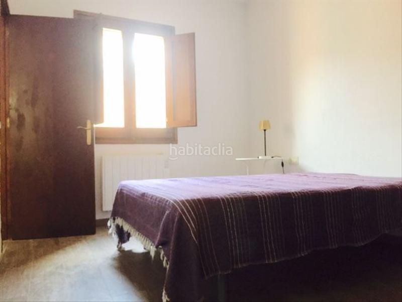 Foto 816d853d-0db0-4221-8349-af9a22637e0a. Flat with heating in Centre-Barri Vell Girona