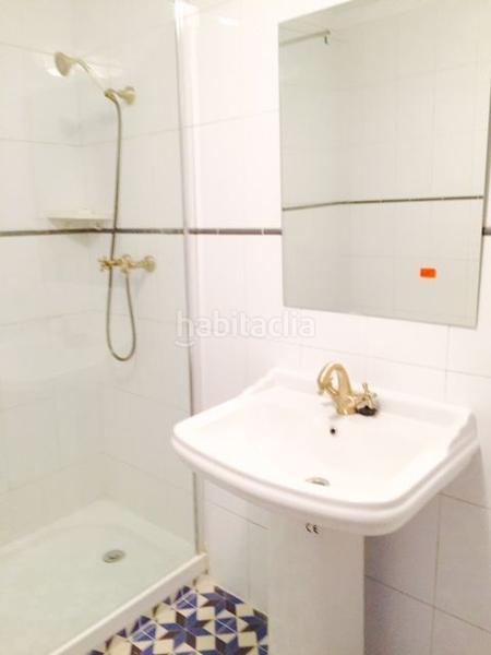 Foto b6a77b73-801a-410e-bee2-dfea283fb69d. Flat with heating in Centre-Barri Vell Girona
