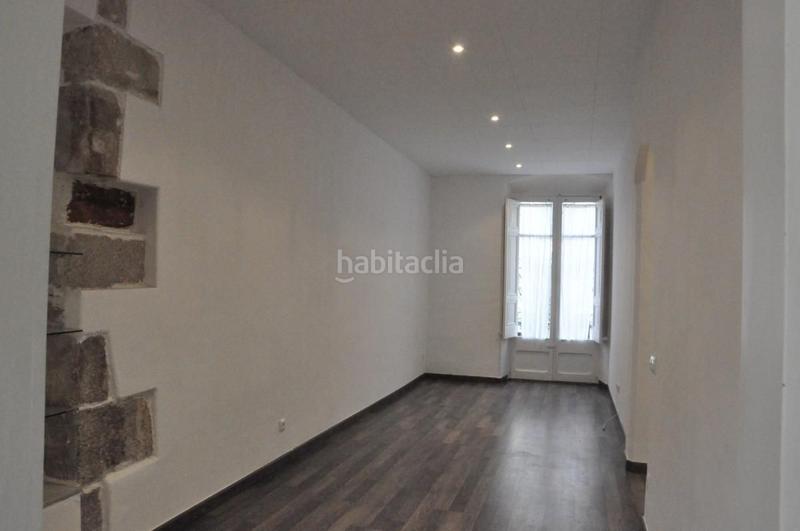 Foto e09b768d-46d9-4430-9454-9d441fee70f5. Piso venta piso rambla llibertat en Centre-Barri Vell Girona