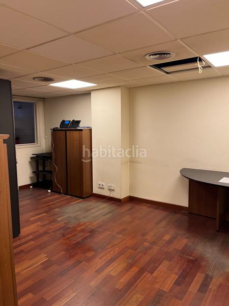 Foto 4eddf67b-68d6-40af-befa-9d2e678a38a8. Affitto ufficio con riscaldamento in Eixample Nord Girona