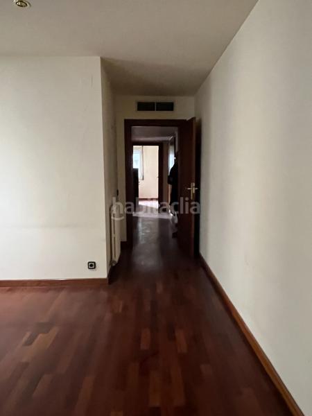 Foto 095be3ae-d25e-4106-9677-42542411c449. Miete büro mit heizung in Eixample Nord Girona