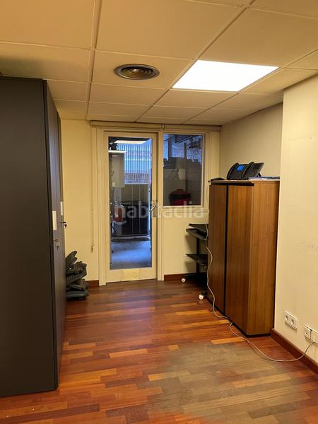Foto 4419d23d-0417-4a78-bf83-2f65210ff71d. Miete büro mit heizung in Eixample Nord Girona