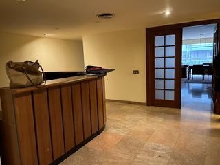 Miete Büro in Eixample Nord. Despacho impresionante en jaime i
