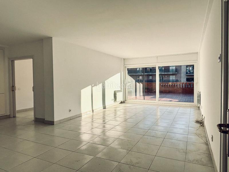 Foto fe505b8a-0117-4c39-921c-bb0709ed15ee. Rent flat with heating in Eixample Sud-Migdia Girona
