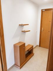 Miete Etagenwohnung in Montilivi. Piso con parquing
