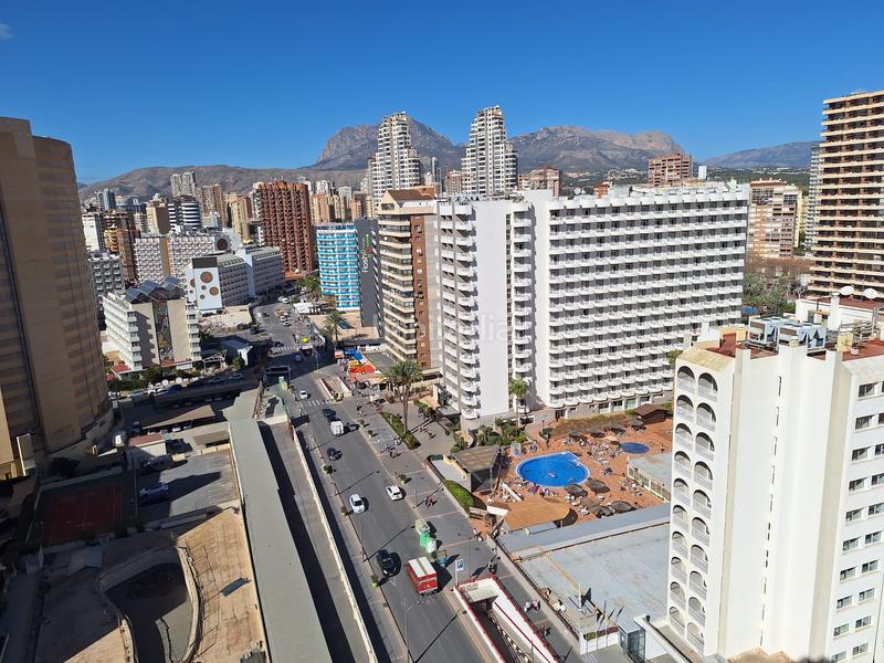 Foto 57c88d90-0c78-49d2-970e-cdc26bf16c3b. Lloguer apartament amb aparcament piscina a Playa Levante Benidorm