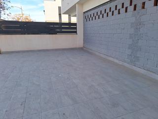 Local Comercial en Parque Lo Torrent