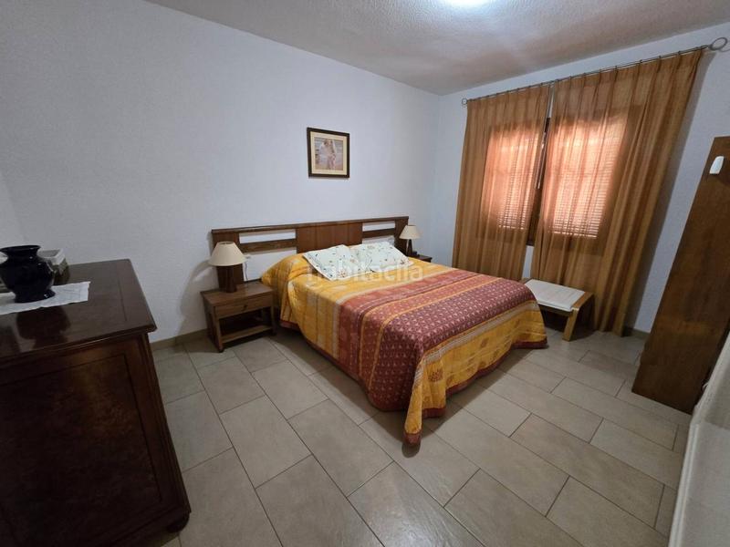 Foto 6490b249-e1b4-4d53-8836-83d57c22a3a3. Chalet avec cheminée parking piscine dans Villamontes-Boqueres Sant Vicent del Raspeig