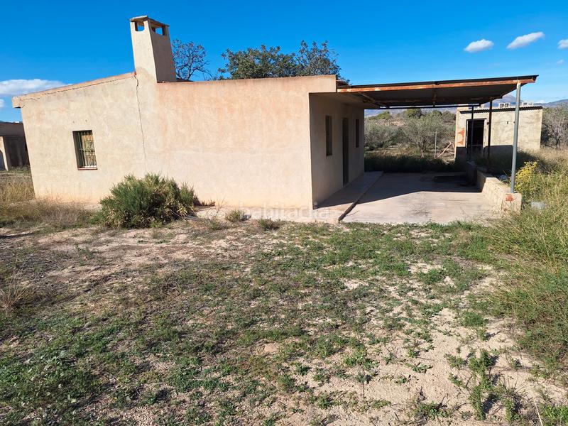 Foto 13b42f11-019d-46f9-8409-2ea77b9820b3. Masia amb xemeneia a Fontcalent Alicante