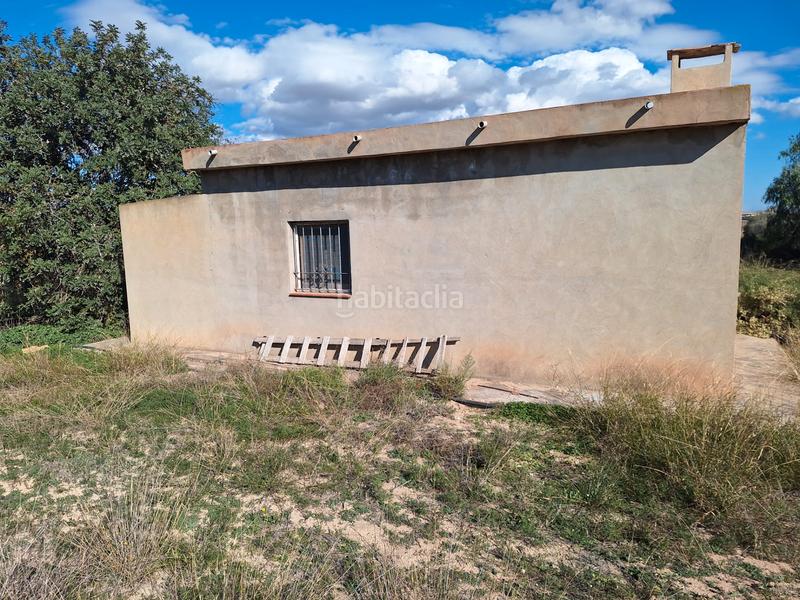 Foto 8b4a59dc-ba4d-4a0b-84d4-412c8aac5aa4. Masia amb xemeneia a Fontcalent Alicante