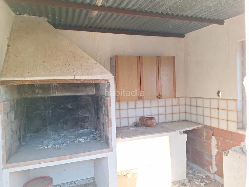 Foto da89f11c-47fd-45f5-9cce-cccb43cf07b9. Masia amb xemeneia a Fontcalent Alicante