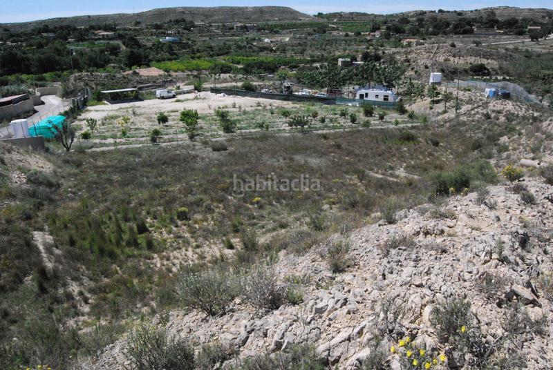 Foto d14b2456-98ae-48b3-b3af-d890d475548f. Residential plot in Jubalcoi Elche / Elx