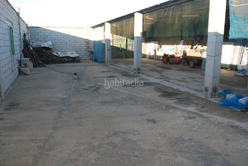 Foto c4e8a1c4-0378-4582-a1e6-c68348825454. Masia amb aparcament a Cañada del Fenollar Alicante
