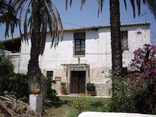 Masia en Moralet. Oportunidad casona antigua dos plantas
