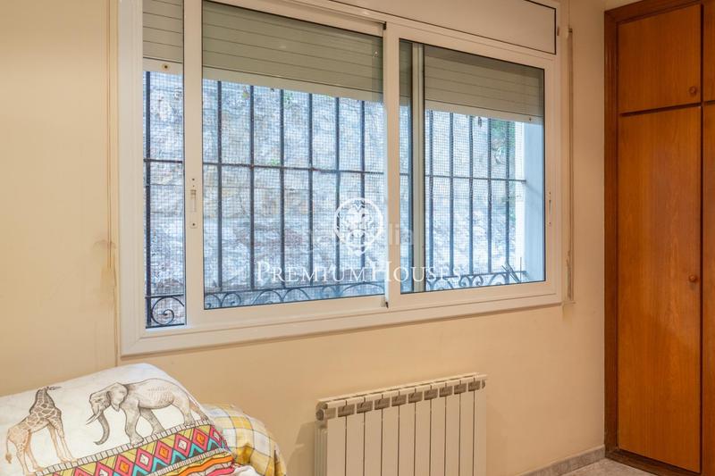 Foto b5241c13-6e86-44d2-9f80-f0421835bb94. Casa  independiente con vistas despejadas y piscina en quintmar en Sitges