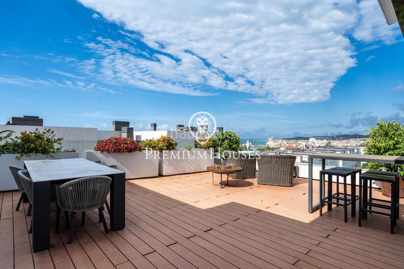 Foto c43e4f17-0e5d-4a63-9b46-6c4202309772. Location attique avec chauffage parking piscine dans Sitges