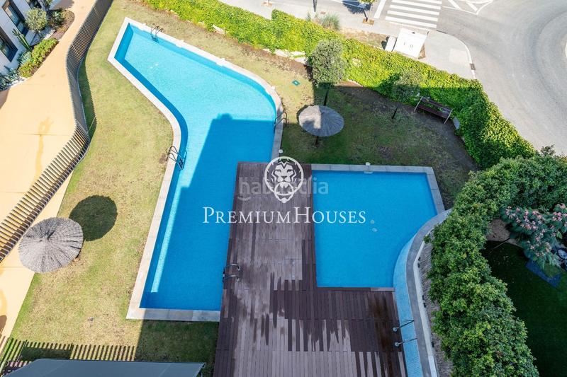 Foto d12fc937-be93-40cc-b2cf-bb1fe22fa07d. Location attique avec chauffage parking piscine dans Sitges