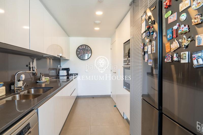 Foto 957b8d13-7055-456f-908d-b1f6146e80c5. Rent penthouse with heating parking pool in Aiguadolç - Sant Sebastià Sitges