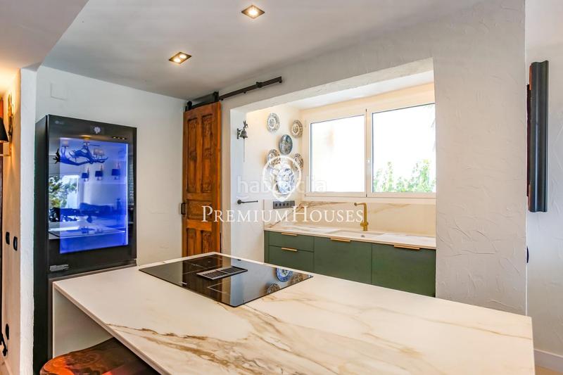 Foto 7b62dc28-3635-42b9-af2a-d43ca21ff800. Rent ground floor with heating pool in Aiguadolç - Sant Sebastià Sitges
