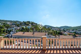 Maison à Levantina - Montgavina - Quintmar. Casa con vistas despejadas en venta en quintmar