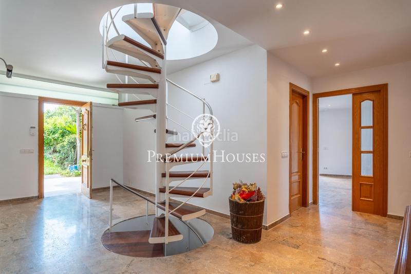 Foto 4961a6d8-92d4-4bdb-ae47-5b70cee109d0. Alquiler casa  con vistas despejadas en quintmar en Sitges