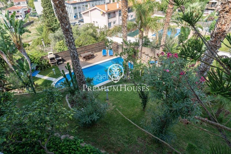 Foto a151b5d6-29d8-4dbb-a775-b96095df554d. Alquiler casa  con vistas despejadas en quintmar en Sitges