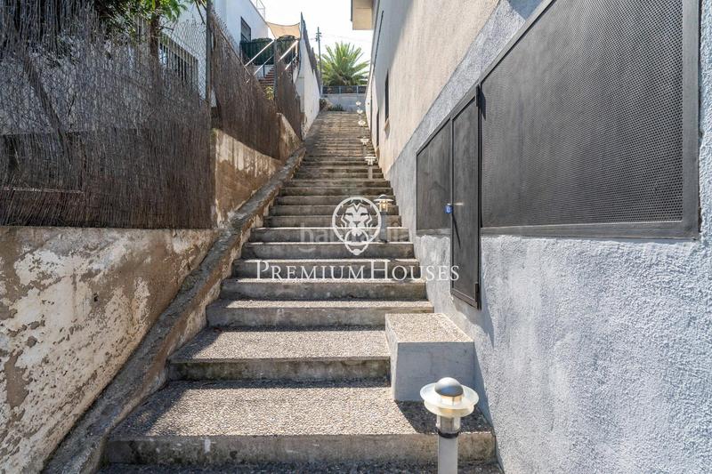 Foto e1946766-4f4d-4afc-8404-95e6c11b16c2. Alquiler casa  con vistas despejadas en quintmar en Sitges