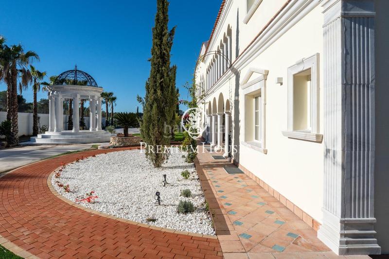 Foto 54cee904-ae32-4572-b5a0-b6fc678b97b3. Casa amb calefacció piscina a Avinyonet del Penedès