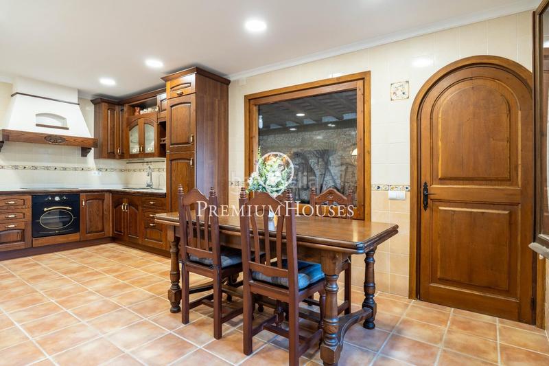 Foto 048b6a8e-9c45-4c3d-9f11-10314ddfc755. Bauernhof mit heizung pool in Valls