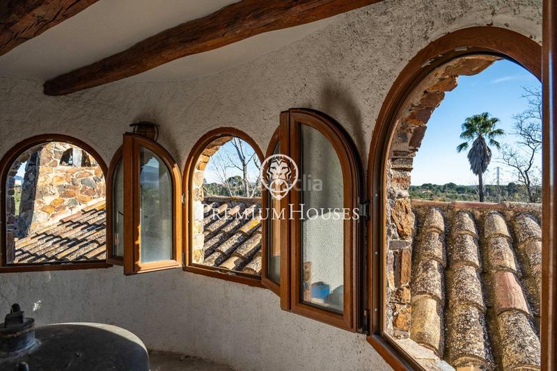 Foto e7e32c8a-7b87-42c4-a2a7-12395a616d58. Bauernhof mit heizung pool in Valls