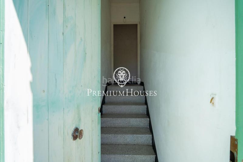 Foto c572217d-9e0e-412b-8fec-7add5ca11bfc. Masía masia a reformar con gran terreno en mas den rafael en Vilanova i la Geltrú