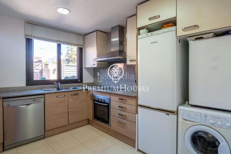 Foto 94115666-aa12-4923-8be8-10238e9771c1. Casa adossada amb calefacció aparcament piscina a Cambrils