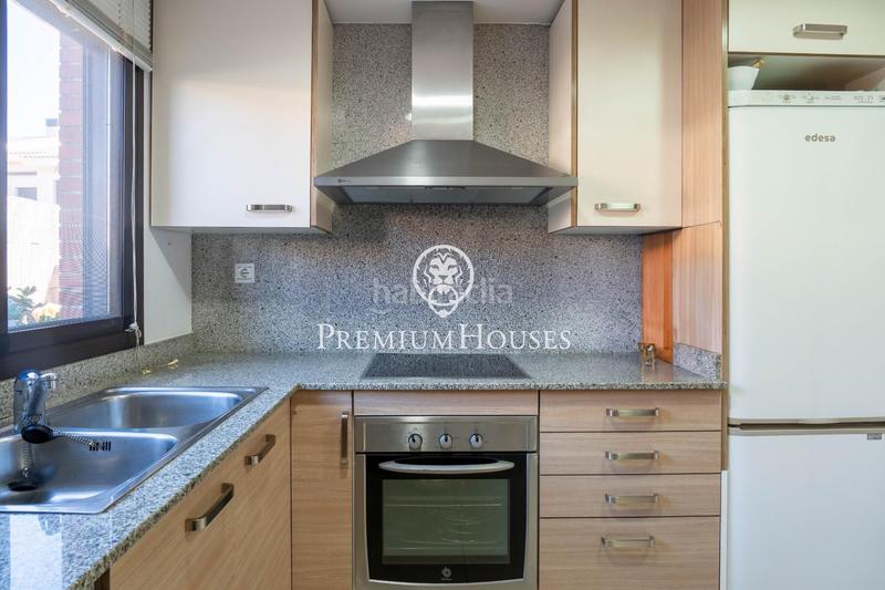 Foto ba23e950-0e32-4b75-b71a-ece491712b5c. Casa adossada amb calefacció aparcament piscina a Cambrils