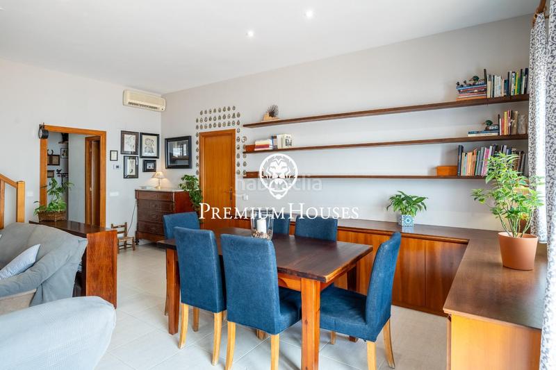 Foto 46f10d9a-57dd-4f40-8a94-61560da7a7ea. Planta baja  con gran patio en Centre Sitges