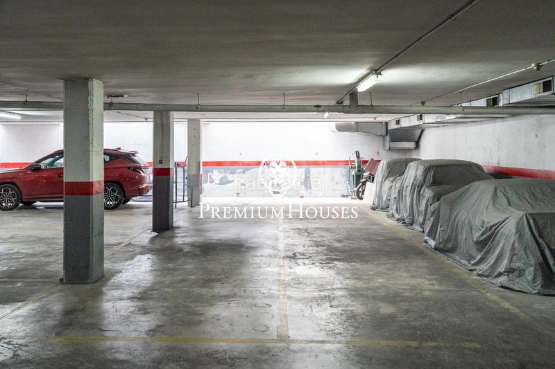 Foto b66c8e6f-2ee6-4998-bbd2-3fb389deabbf. Planta baja  con gran patio en Centre Sitges