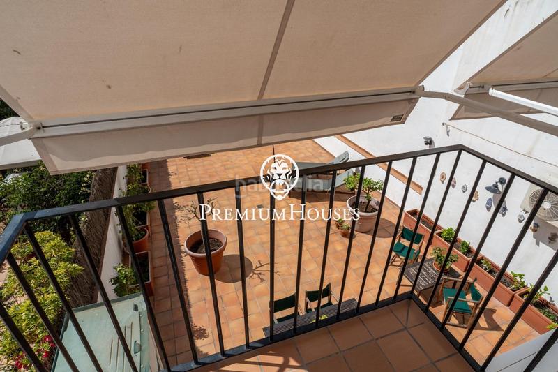Foto d011b66d-475a-4c5a-940f-3a5ecf9ad24e. Planta baja  con gran patio en Centre Sitges