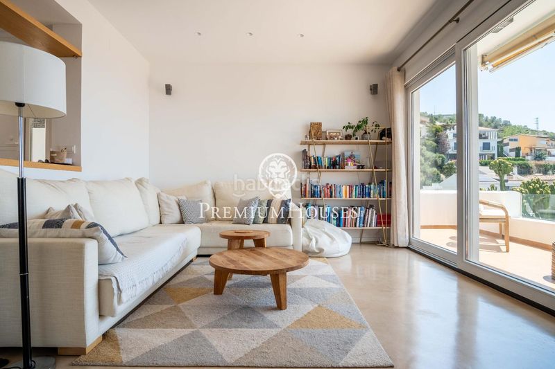 Foto df042d15-cdee-4026-a1e4-74c242752ff4. Casa amb calefacció aparcament piscina a Levantina - Montgavina - Quintmar Sitges