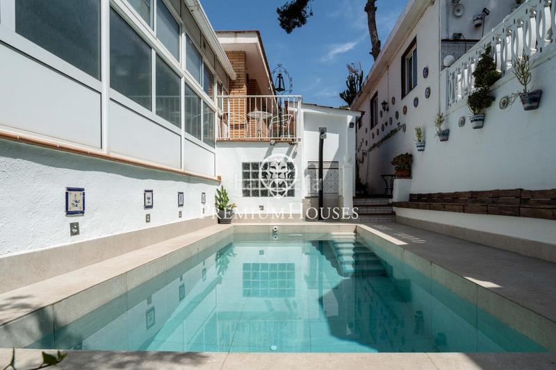 Foto e273eed0-3e5e-49fb-8d05-8f88f3815795. Maison avec chauffage parking piscine dans Bellamar Castelldefels