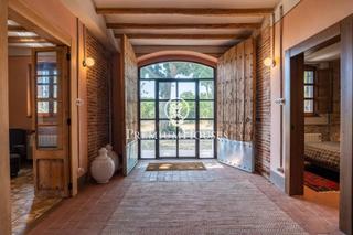 House in Riudoms. Casa moderna en riudoms con jardín