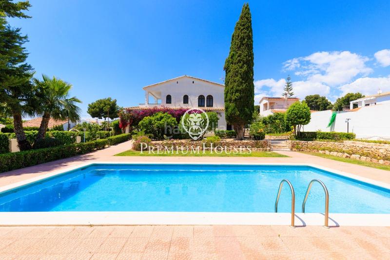 Foto 506fcf98-44fa-4517-9795-5b667fed014c. Alquiler casa  reformada con piscina de alquiler temporal en Cunit