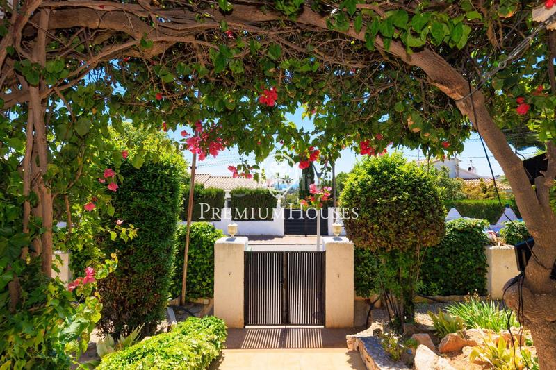 Foto baf2ac00-4d8a-4c38-b322-9fd2a17b8c40. Miete haus mit heizung parking pool in Cunit residencial Cunit