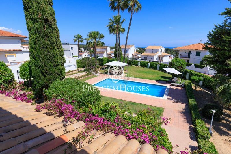 Foto 3af8a545-3914-4260-9b71-63e9e02e194a. Rent house with heating parking pool in Cunit residencial Cunit