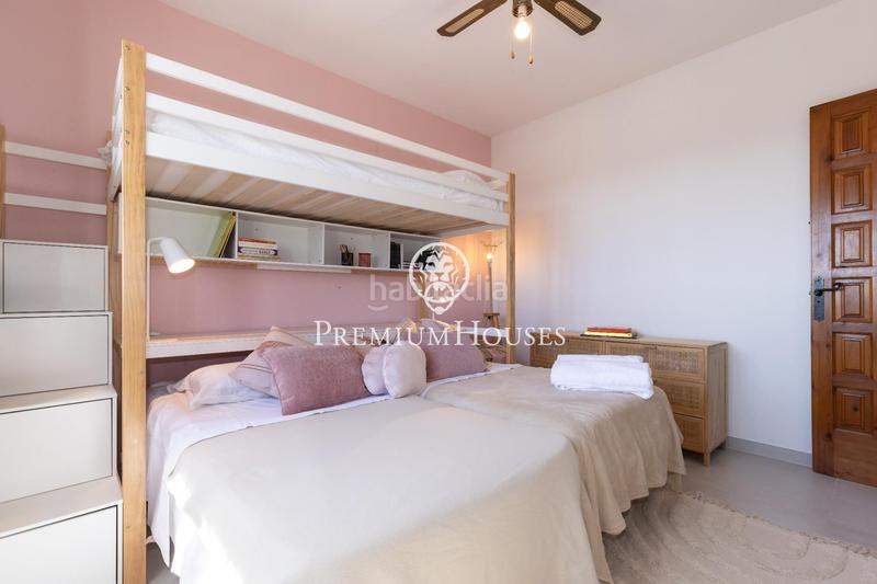 Foto 7fa01c1b-95ae-44ce-8f1c-89ffc99ce651. Rent house with heating parking pool in Cunit residencial Cunit